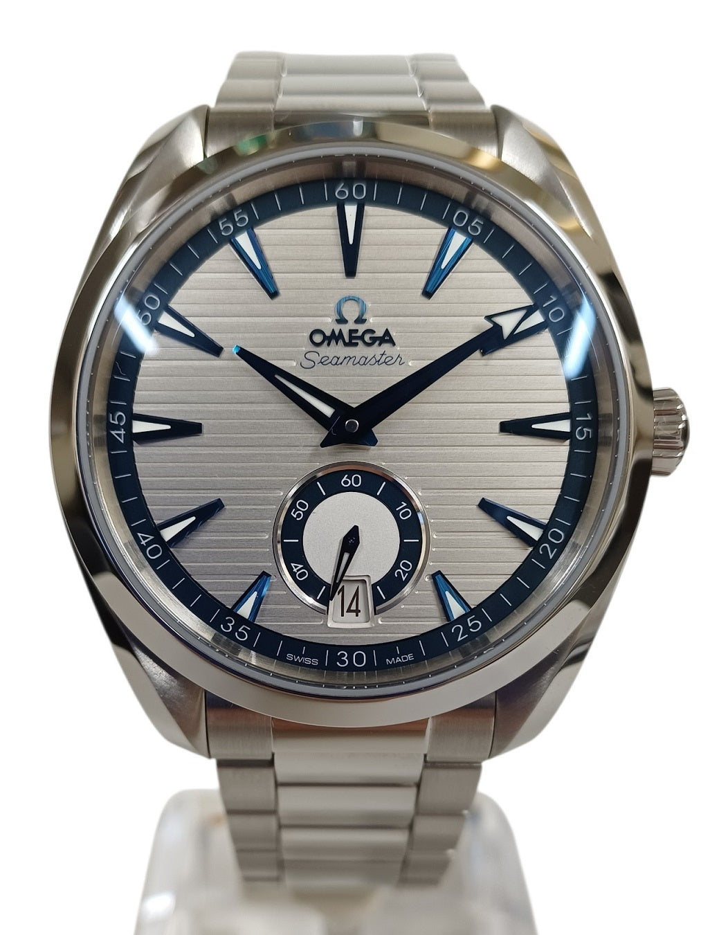 Pre-Owned Mens Steel Omega Seamaster Co Axial Master Chronometer Watch on Bracelet