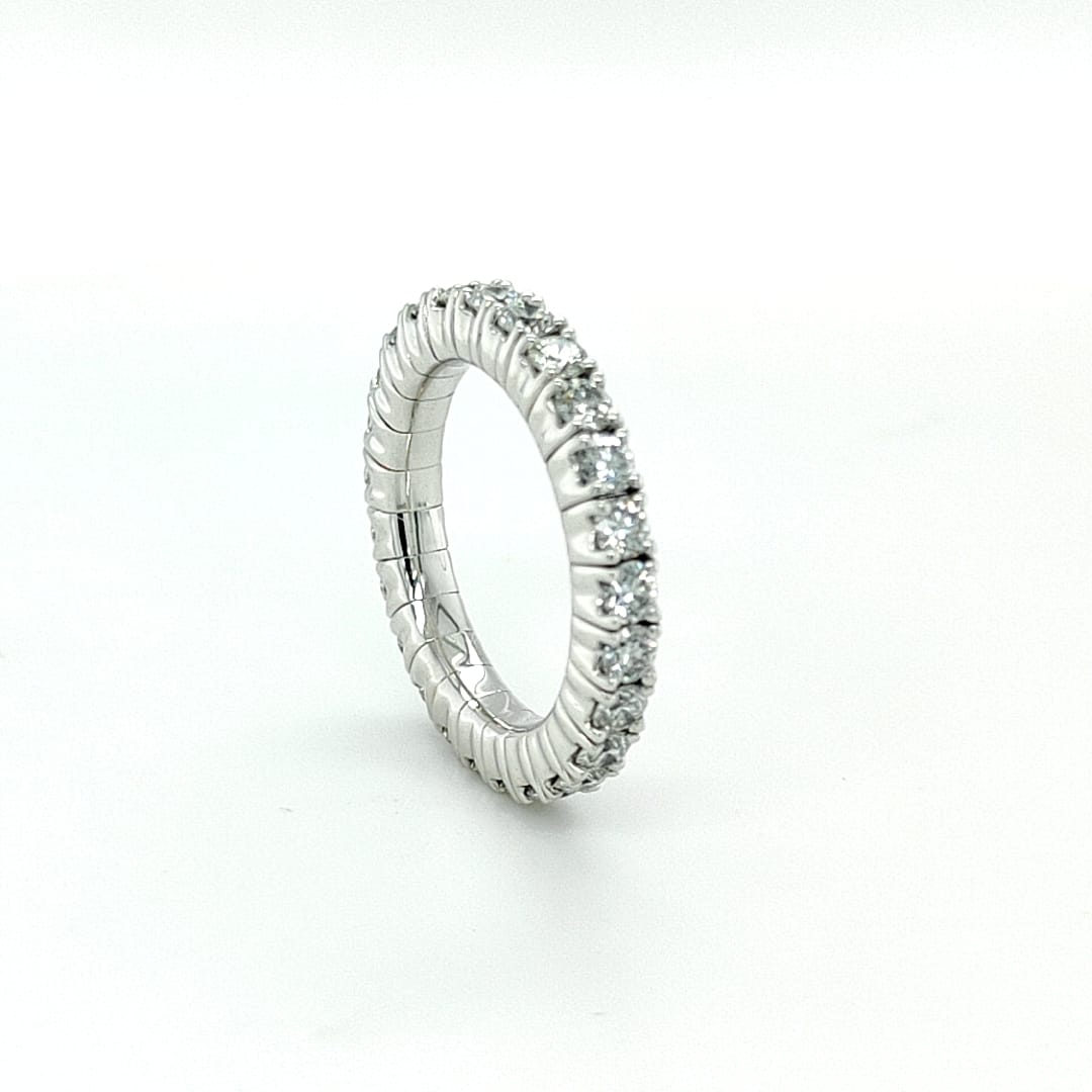 18ct White Gold Expandable 1.10ct Diamond Tennis Ring