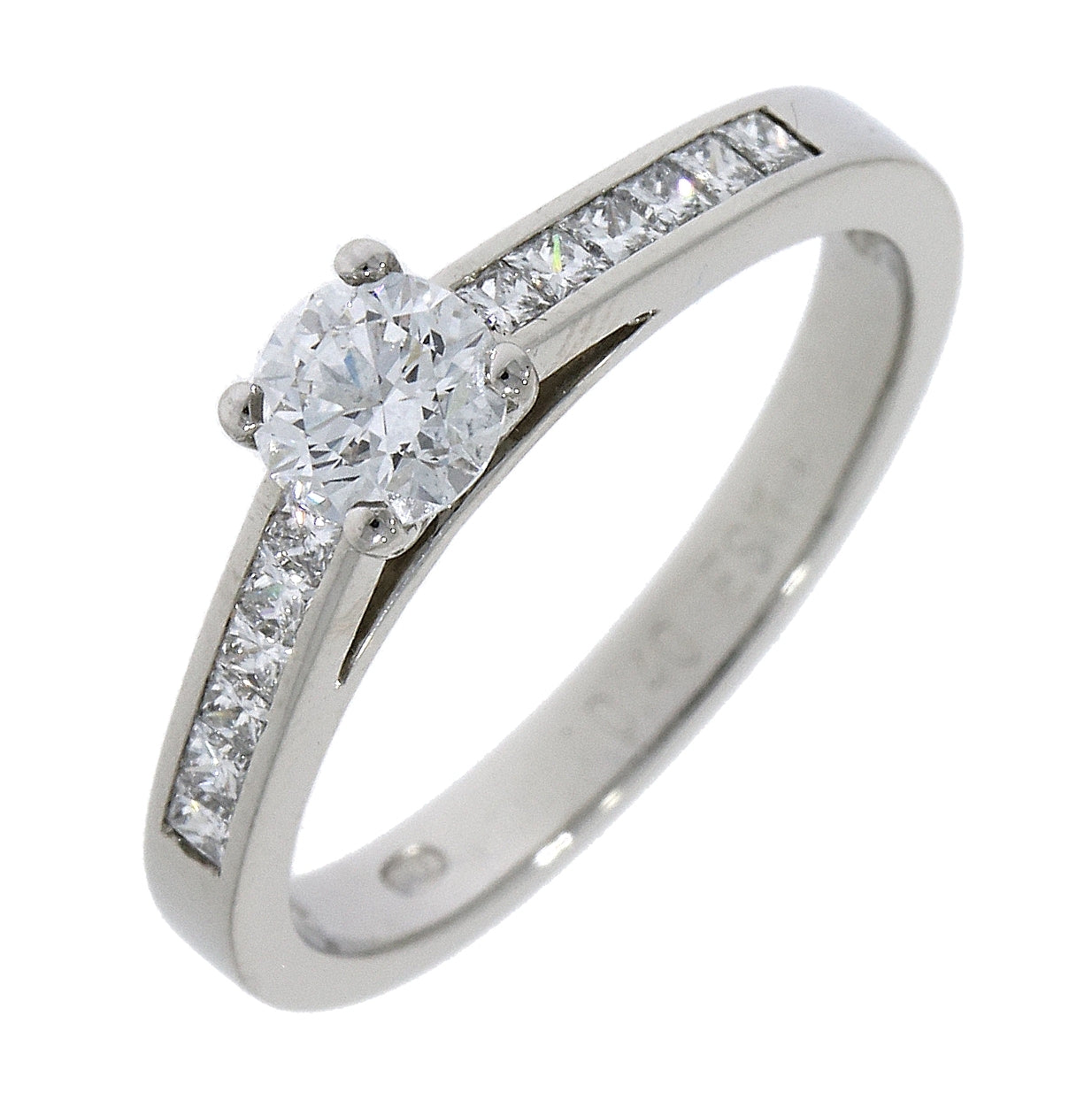 Platinum 0.67ct Diamond Solitaire Ring