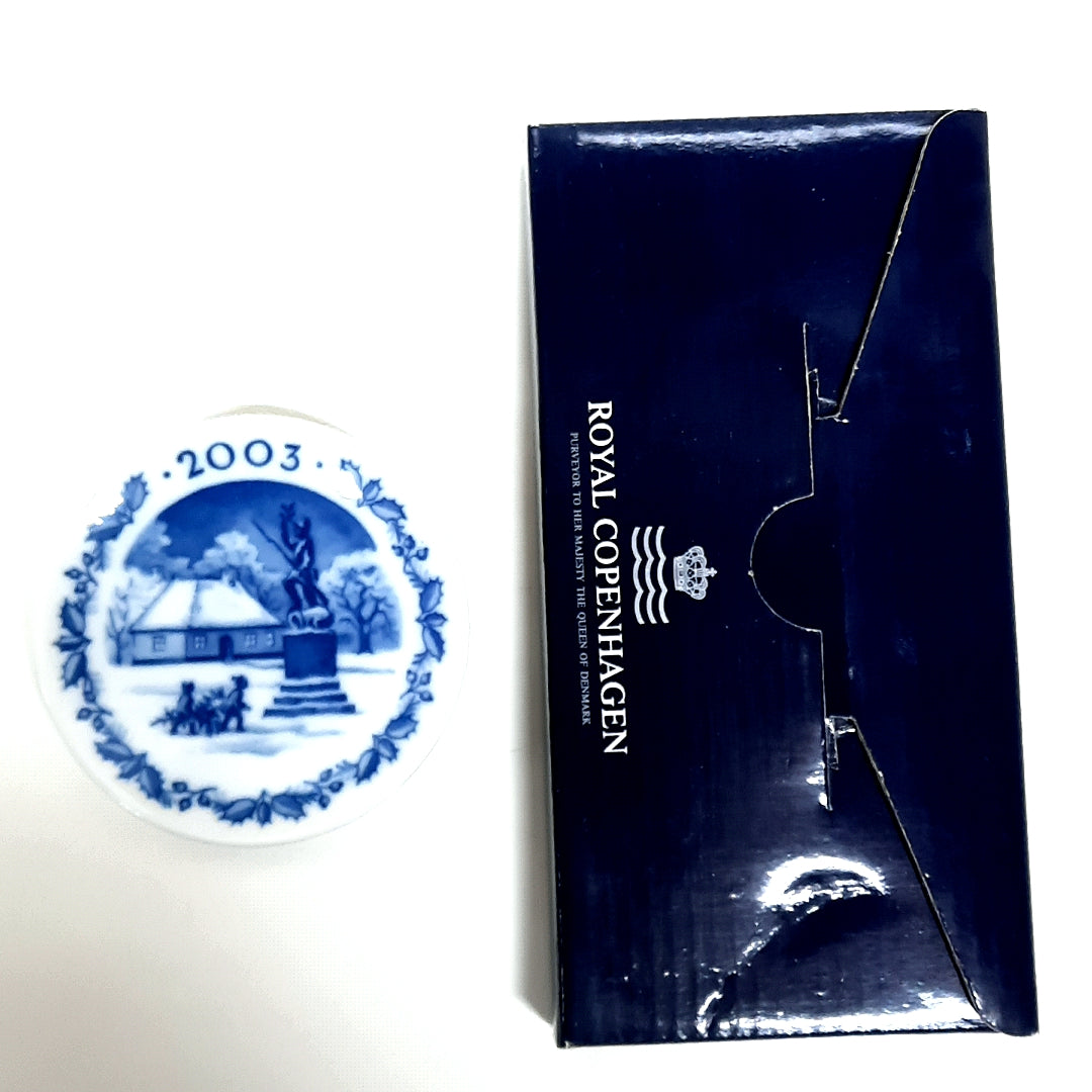 Royal Copenhagen 2003 Mini Plate