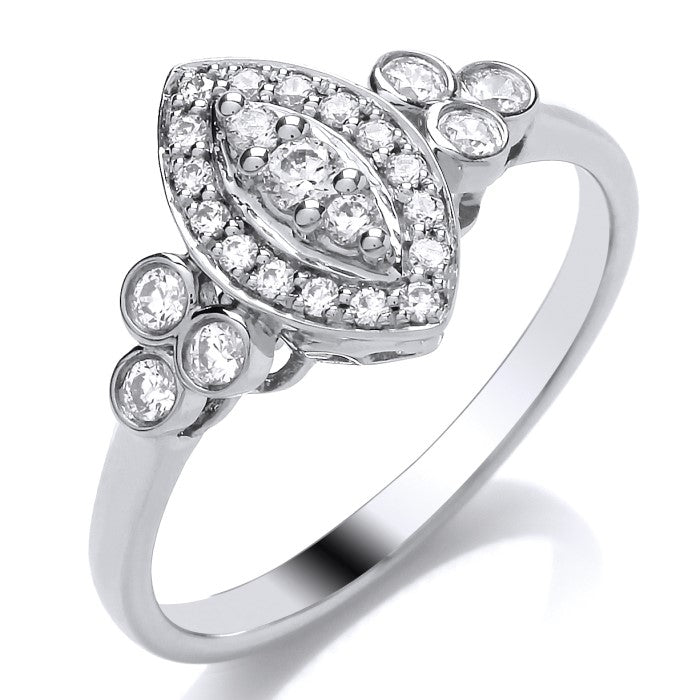 9ct White Gold Vintage Style Diamond Cluster Ring